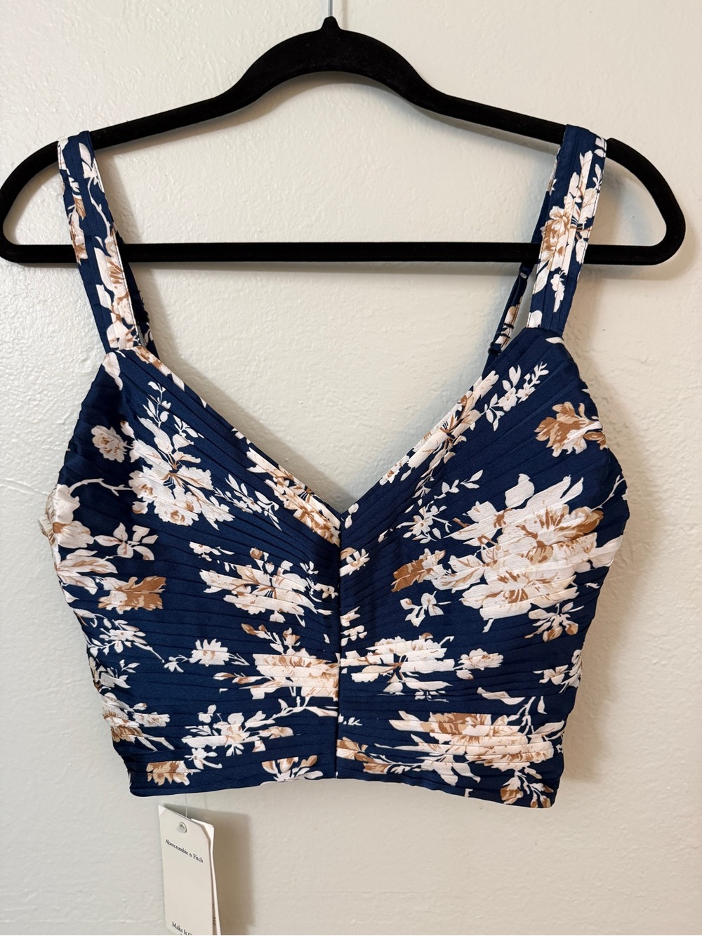 Abercrombie & Fitch Navy Floral Ruched Crop Top